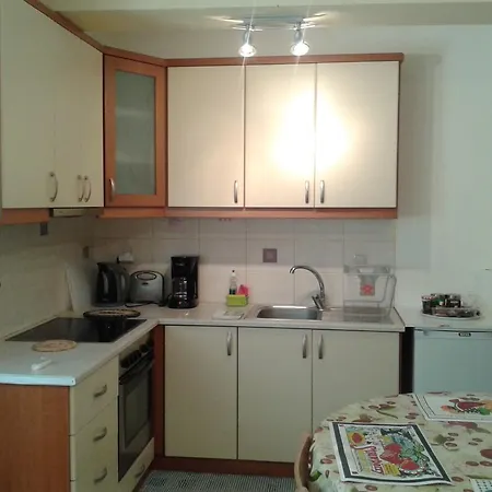 - Cute Near Center * Patras